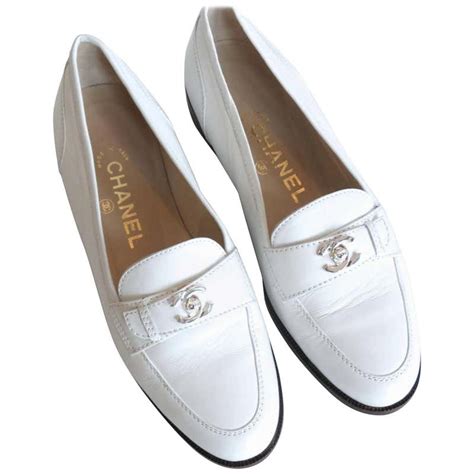 Vintage CHANEL Bianco Patent Leather Loafers 37.5 Ivory CC 